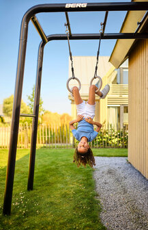 BERG PlayBase Wall met rekstok